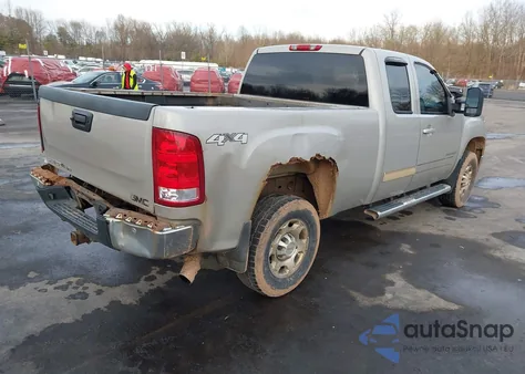 2009 GMC Sierra K2500 Slt z USA, uszkodzony, nr VIN 1GTHK69K69E132135